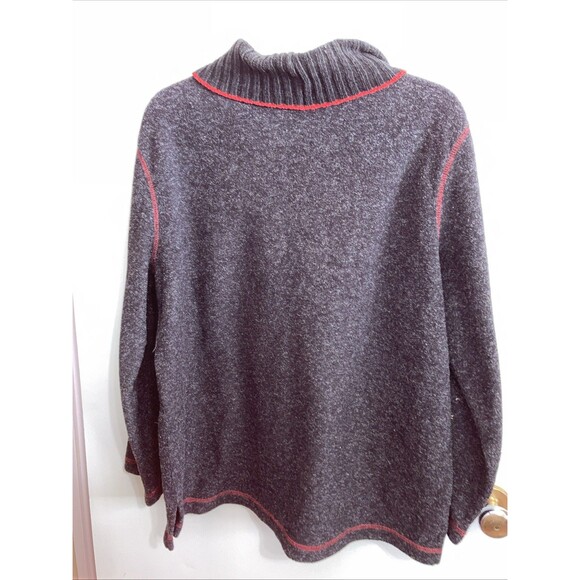 Basic Editions Charcoal Grey Embroidered Snowflake On Front Fleece Top Large - Picture 3 of 4